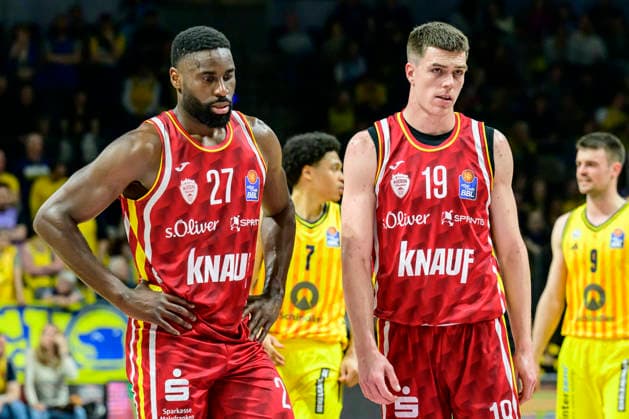 GER, Berlin, basketball, Alba Berlin vs Fitness First Wuerzburg Baskets, at the Max Schmeling Halle , BBL, pictured from left Eddy Edigin Wuerzburg 27 , Christian Skladanowski Wuerzburg 19 , March 8, 2026 Copyright: HMBxMedia UwexKoch