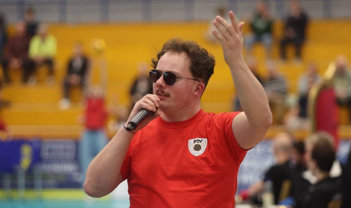 Ludwigsburg , 1 Bundesliga Volleyball Barock Volleys MTV Ludwigsburg vs SWD powervolleys Düren , Hall speaker Flemming Nawe Lemmi Demmii