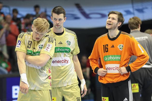 08 03 2026, xgox, Handball Daikin HBL SC Magdeburg TSV Hannover Burgdorf emspor, v l Vilhelm Poulsen Hannover, 9 , Hannes Feise Hannover, 56 , Simon Gade Hannover, 16 disappointed, looks disappointed, disappointed Magdeburg