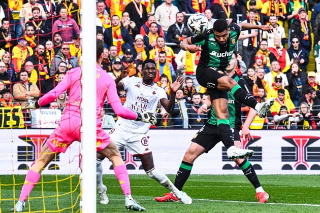 FOOTBALL : RC Lens vs FC Metz - Ligue 1 - JournÃ e 25 - 08 03 2026 Matthieu Udol (RC Lens) LensFrance  Copyright: xBaptistexAutissierx