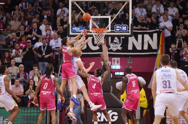 Telekom Baskets Bonn vs SYNTAINICS MBC 23 Speiltag season 2025 26