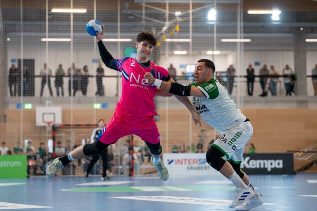 Handball I Men I Season 2025 2026 I 2 Bundesliga I 23 Matchday I HC Oppenweiler Backnang TSV Bayer Dormagen I 08 03 2026 Luca Krist 2, TSV Bayer Dormagen defended by Ruben Carlos Mota de Sousa 22, HC Oppenweiler Backnang Backnang Murrtal Arena Baden Württemberg Germany Copyright: xLobeca MaxxPetershansx