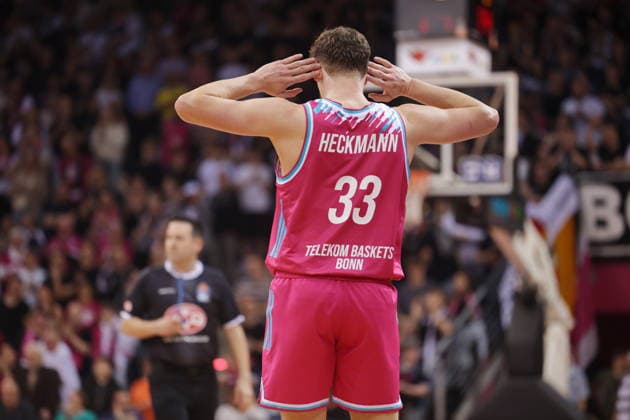 Patrick Heckmann Telekom Baskets Bonn vs SYNTAINICS MBC 23 Speiltag season 2025 26