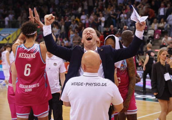 Co-coach Lionel Bosco, physiotherapist Bogdan Suciu Telekom Baskets Bonn after victory against SYNTAINICS MBC 23 Speiltag Saison 2025 26
