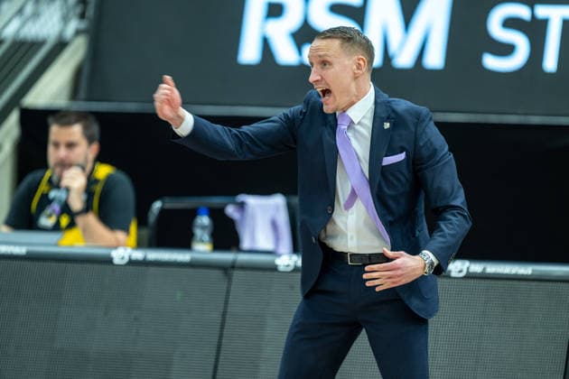 Mikko Riipinen MHP RIESEN Ludwigsburg, Head Coach , GER, MHP Riesen vs Veolia Towers Hamburg, Basketball Bundesliga, easycredit BBL, 23 Matchday, Season 2025 2026, 08 03 2026, GER, MHP Riesen vs Veolia Towers Hamburg, Basketball Bundesliga, easycredit BBL, 23 Matchday, Season 2025 2026, 08 03 2026 Ludwigsburg Copyright: xEibner-Pressefoto SaschaxWaltherx EP_EER