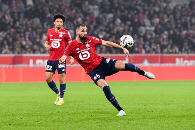 Lille OSC v FC Lorient - Ligue 1 McDonald s 06 Nabil BENTALEB (losc) during the Ligue 1 McDonald s match between Lille and Lorient at Stade Pierre Mauroy on March 8, 2026 in Lille, France. Lille France  Copyright: xFEPx 776348315