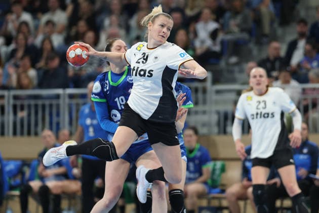 Germany Slovenia, European Womens Handball Championship Qualifier Antje Döll Germany, 29 European Womens Handball Championship Qualifier between Germany and Slovenia on March 8 at SNP dome Heidelberg , Heidelberg Baden Württemberg Germany SNP dome