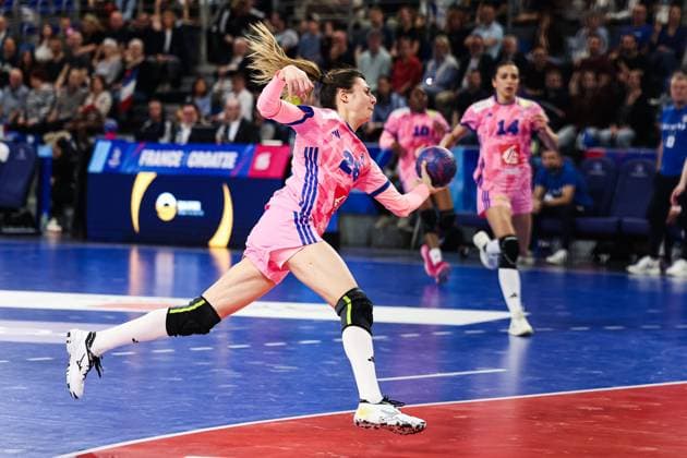 Handball Féminin : France - Croatie (Qualification Euro) PHOTOPQR LE REPUBLICAIN LORRAIN Hugo AZMANI ; Metz ; 08 03 2026 ; Handball Féminin : France - Croatie (Qualification Euro); Lucie Granier (FRA) Metz, France, march 8th 2026 Women s Handball: France vs. Croatia EURO Qualifier, EM, Europameisterschaft Metz Moselle Moselle Lorraine France  Copyright: xPHOTOPQR LExREPUBLICAINxLORRAIN xHugoxAZMANIx 20260308RBL3210 20260308RBL3210