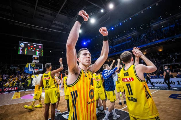 Basketball Berlin 08 03 2026 Season 2025 2026 EasyCredit BBL 1 Bundesliga Men, Men Alba Berlin Fitness First Würzburg Baskets Justin Bean Alba Berlin, No 34