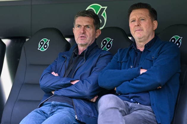 2 Bundesliga Hannover 96 SpVgg Greuther Fürth on 08 03 2026 at the HDI Arena in Hannover Sports Director Ralf Becker Hannover and Coach Christian Titz Hannover MT