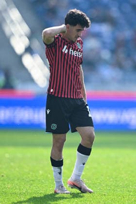 2 Bundesliga Hannover 96 SpVgg Greuther Fürth on 08 03 2026 at the HDI Arena in Hannover Husseyn Chakroun Hannover dissatisfied, disappointed, disappointed, dejected MT