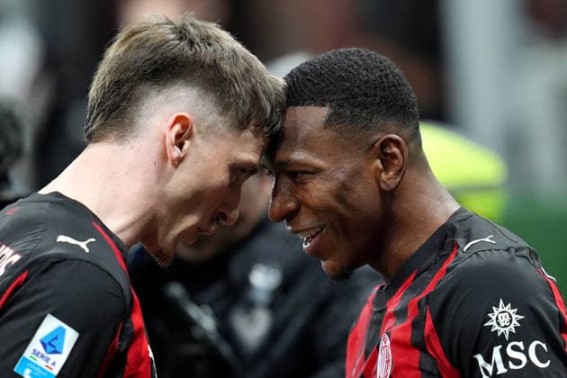 AC Milan s Pervis Estupinan celebrates after scoring 1-0 during the Serie A soccer match between Milan and Inter at the San Siro Stadium in Milan , north Italy - Sunday , March 08 , 2026. - Soccer .  Copyright: xSpada LaPressex