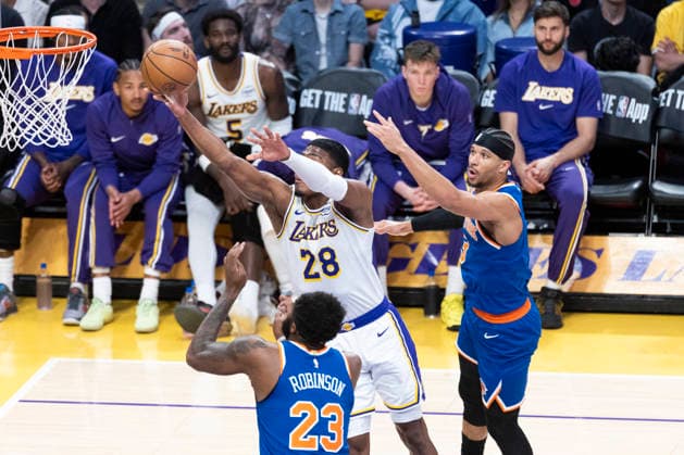 March 8, 2026, Los Angeles, California, USA: Los Angeles LakersÃ¢â‚¬â ¢ Rui Hachimura (28) goes to the basket against the New York Knicks during an NBA, Basketball Herren, USA basketball game at Crypto.com Arena on Sunday, March 8, 2026 in Los Angeles. NBA 2026: Knicks Vs Lakers  - ZUMAc68_ 20260308_zaf_c68_023 Copyright: xRingoxChiux