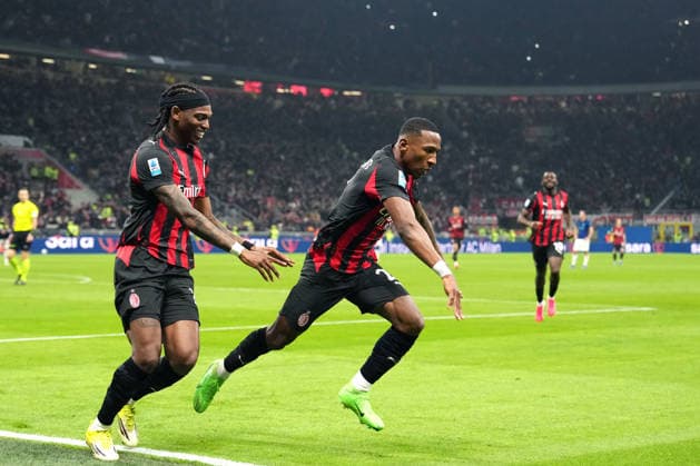 AC Milan s Pervis Estupinan celebrates after scoring 1-0 with AC Milan™s Rafael Leao during the Serie A soccer match between Milan and Inter at the San Siro Stadium in Milan , north Italy - Sunday , March 08 , 2026. - Soccer .  Copyright: xSpada LaPressex