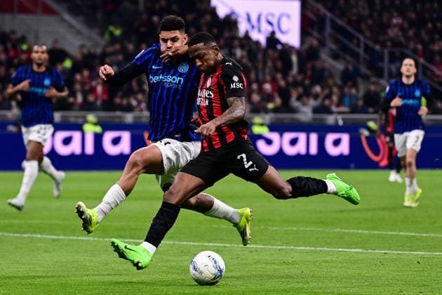 AC Milan v Inter Milan - Serie A MILAN, ITALY - MARCH 8: Pervis Estupinan of AC Milan shoots to score his team’s first goal during the Italian Serie A football match AC Milan vs Inter Milan at San Siro Stadium in Milan, Italy on March 8, 2026 Piero Cruciatti Anadolu Milan Italy. Editorial use only. Please get in touch for any other usage.  Copyright: x2026xAnadoluxPieroxCruciattix
