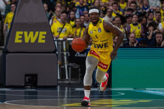 GER, Basketball, easy Credit BBL, EWE Baskets Oldenburg vs Rasta Vechta 08 03 2026, EWE Arena, Oldenburg, GER, easy Credit BBL, EWE Baskets Oldenburg vs Rasta Vechta, im Bild Brain FOBBS EWE Baskets Oldenburg 4 Einzelaktion, Ganzkörper Ganzkoerper nordphotoxgmbhx xRojahn nph00310