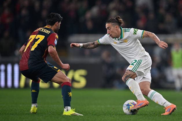 Mikael Ellertsson (Genoa CFC) - K?nstantinos Tsimikas (AS Roma) during Genoa CFC vs AS Roma, Italian soccer Serie A match in Genoa, Italy, March 08 2026  Copyright: xDaniloxVigo IPAxSportx xipa-agency.netx xx IPA_72594464 IPA_Agency_IPA72594464