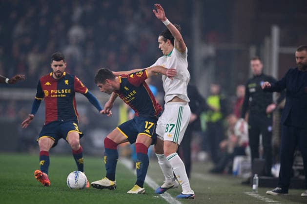 CALCIO - Serie A - Genoa CFC vs AS Roma Aaron Martin (Genoa CFC) - Ruslan Volodymyrovy? Malinovs kyj (Genoa CFC) - Daniele Ghilardi (AS Roma) during Genoa CFC vs AS Roma, Italian soccer Serie A match in Genoa, Italy, March 08 2026 Genoa Italy  Copyright: xIPAxSport ABACAx