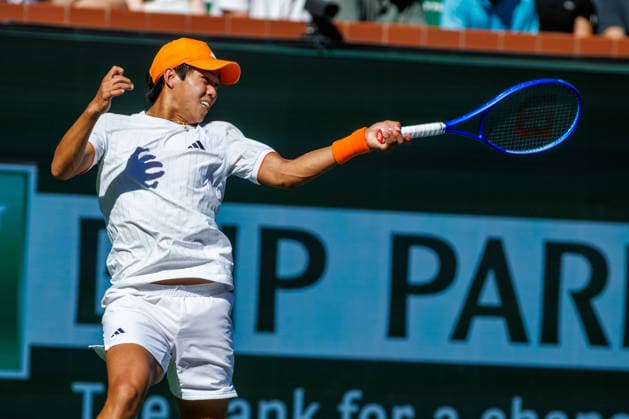 March 8, 2026: Learner Tien (USA) in action against Ben Shelton (USA) during their round 3 match at the BNP Paribas Open on March 8, 2026, held at the Indian Wells Tennis Garden in Indian Wells, California. Indian Wells USA - ZUMAc04_ 20260308_zma_c04_158 Copyright: xMalxTaamx