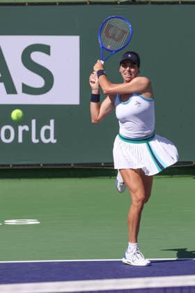 INDIAN WELLS, CA - MARCH 08: Ajla Tomljanovic (AUS) hits a backhand during the BNP Paribas Open on March 8, 2026 at Indian Wells Tennis Garden in Indian Wells, CA. (Photo by George Walker Icon Sportswire) TENNIS: MAR 08 BNP Paribas Open EDITORIAL USE ONLY Icon260308129