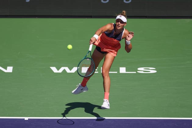 INDIAN WELLS, CA - MARCH 08: Jaqueline Cristian (ROU) serves during the BNP Paribas Open on March 8, 2026 at Indian Wells Tennis Garden in Indian Wells, CA. (Photo by George Walker Icon Sportswire) TENNIS: MAR 08 BNP Paribas Open EDITORIAL USE ONLY Icon260308077