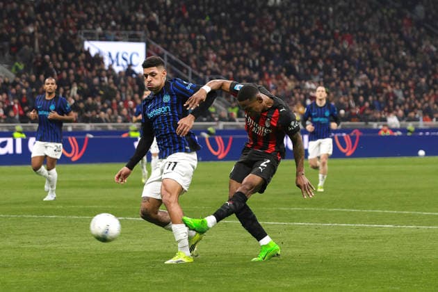 AC Milan vs FC Inter Italy, Milan, 2026 03 08: Luis Henrique, Pervis Estupinan (AC Milan) shots and scores by left foot the 1-0 goal at 35 during soccer game AC Milan vs FC Inter, Lega Calcio Serie A Enilive 2025-2026 day 28 at San Siro Stadium Milan Lombardy Italy Copyright: xFabrizioxAndreaxBertanix