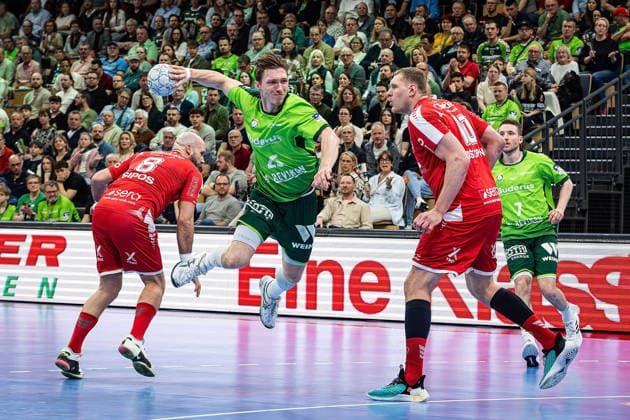 08 03 2026, xovx, Handball Daikin Handball Bundesliga, HSG Wetzlar MT Melsungen v l Adrian Sipos MT Melsungen , Justin Müller HSG Wetzlar , Dainis Kristopans MT Melsungen , Dominik Mappes HSG Wetzlar Wetzlar Buderus Arena Hessen Germany EN