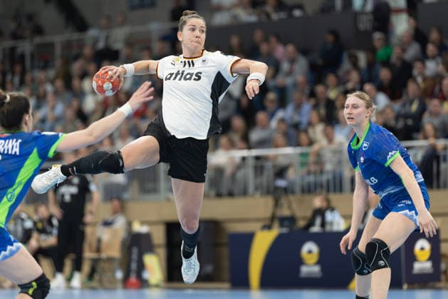 Germany Slovenia, European Womens Handball Championship Qualifier Emily Vogel Germany, 20 European Womens Handball Championship Qualifier between Germany and Slovenia on March 8 at SNP dome Heidelberg , Heidelberg Baden Württemberg Germany SNP dome