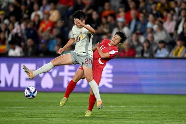 SOCCER ASIAN CUP NORTH KOREA CHINA, Zhang Chengxue of China and Hong Song Ok of North Korea during the AFC Women™s Asian Cup Group B match between North Korea and China at CommBank Stadium in Sydney, Monday, March 9, 2026. ( NO ARCHIVING, EDITORIAL USE ONLY SYDNEY NEW SOUTH WALES AUSTRALIA  Copyright: xDEANxLEWINSx 20260309191925172936