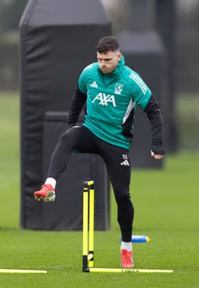 Football - UEFA Champions League - Liverpool FC v Galatasaray A.Åž. - MD-1 LIVERPOOL, ENGLAND - Monday, March 9, 2026: Liverpool s Andy Robertson during a training session at the AXA Training Centre ahead of the UEFA Champions League match between Galatasaray and Liverpool FC. (Photo by Jessica Hornby Propaganda)  Copyright: xDavidxRawcliffex P2026-03-09-LFC_Training_Galatasaray-25