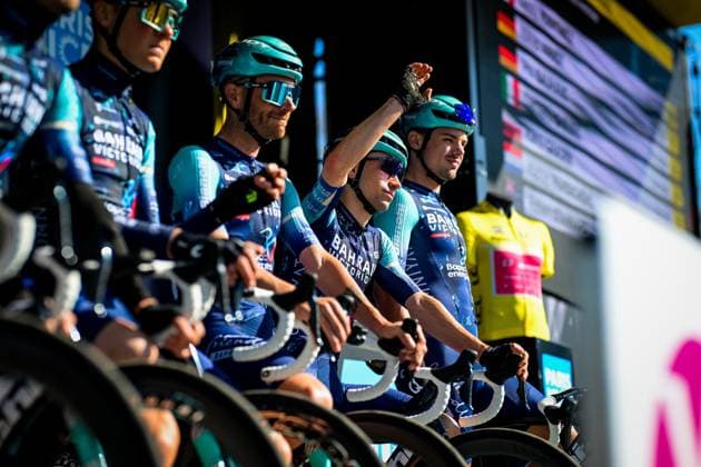 French Lenny Martinez of Bahrain Victorious pictured at the start of the second stage of 84th edition of the Paris-Nice cycling race, 187 km from Epone to Montargis, Monday 09 March 2026. DAVIDxPINTENS  x166940162x