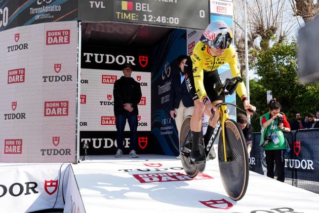 Van Aert Wout Of Team Visma Lease A Bike during Stage 1, an individual time trial, of the Tirreno-Adriatico cycling race in Lido di Camaiore. The 11.5-kilometer stage starts and finishes in Lido di Camaiore- Italy - Monday, March 9, 2026. - cycling .  Copyright: xMassimoxPaolone LaPressex