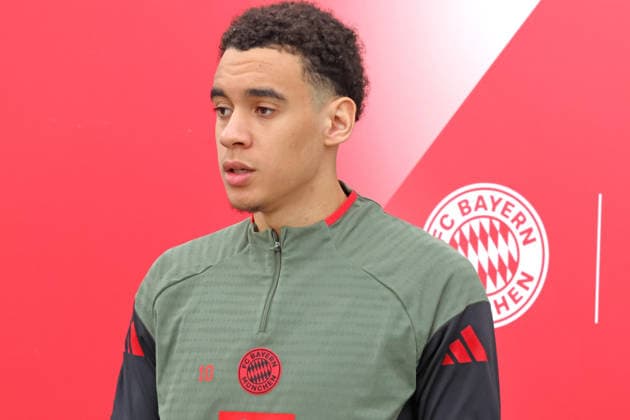 42 Jamal Musiala, Portraet, Portrait, Football Final training UEFA Champions League match Atalanta Bergamo vs FC Bayern Munich 09 03 2026 Training ground, Säbenerstr PHOTO Mladen Lackovic LakoPress