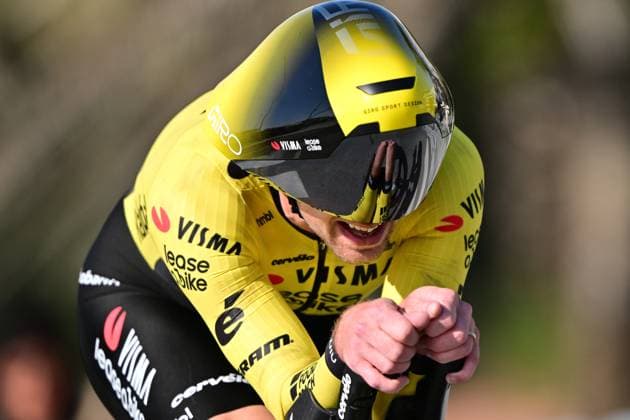 British Owain Doull of Team Visma-Lease a Bike pictured in action during the first stage of the Tirreno-Adriatico cycling race, a 11,5km individual time trial in Lido di Camaiore, Italy, Monday 09 March 2026. DIRKxWAEM  x166959862x