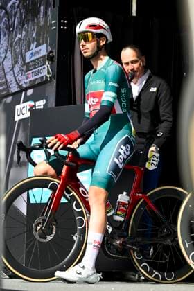 Paris Nice 2026 Stage 2 MONTARGIS, FRANCE - MARCH 09 : Braet Vito (BEL) of Lotto Intermarche on stage before the start of the race during stage 2 of the 84th edition of Paris - Nice an UCI World Tour 2.UWT cycling road race stage for Men Elite of 187 km with start in Epone and finish in Montargis on March 9, 2026 in Montargis, France, 09 03 2026 ( Motordriver Guy De Vuyst - Montargis France  Copyright: xNicoxVereeckenx