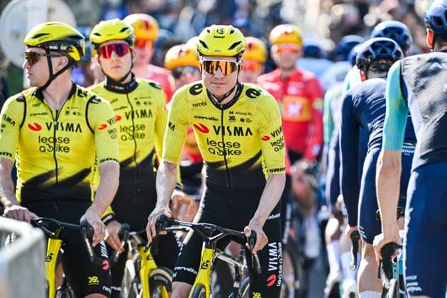 Paris Nice 2026 Stage 2 MONTARGIS, FRANCE - MARCH 09 : Kelderman Wilco (NED) of Team Visma Lease a Bike before the start of the race during stage 2 of the 84th edition of Paris - Nice an UCI World Tour 2.UWT cycling road race stage for Men Elite of 187 km with start in Epone and finish in Montargis on March 9, 2026 in Montargis, France, 09 03 2026 ( Motordriver Guy De Vuyst - Montargis France  Copyright: xNicoxVereeckenx