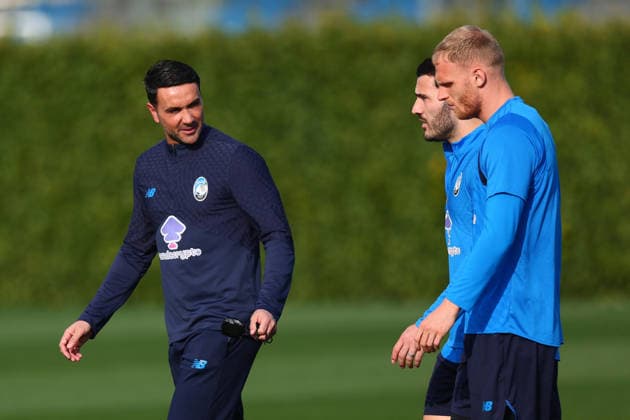 March 9, 2026, Zingonia, Lombardia: Atalanta s coach Raffaele Palladino attends a training session at Bortolotti Training Center in Zingonia, Italy, 9 March 2026. Atalanta BC will face Bayern Munchen in their UEFA Champions League soccer match on 10 March. ANSA MICHELE MARAVIGLIA. Soccer: Champions League MD-1; Atalanta BC-Bayern Munchen  - ZUMAa110 20260309_zaf_a110_016 Copyright: xMichelexMaravigliax