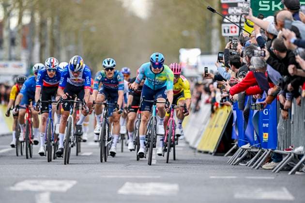 Paris Nice 2026 Stage 2 MONTARGIS, FRANCE - MARCH 09 : Pithie Laurence (NZL) of Red Bull BORA Hansgrohe, Kanter Max (GER) of XDS Astana Team celebrating his victory during stage 2 of the 84th edition of Paris - Nice an UCI World Tour 2.UWT cycling road race stage for Men Elite of 187 km with start in Epone and finish in Montargis on March 9, 2026 in Montargis, France, 09 03 2026 ( Motordriver Guy De Vuyst - Montargis France  Copyright: xNicoxVereeckenx