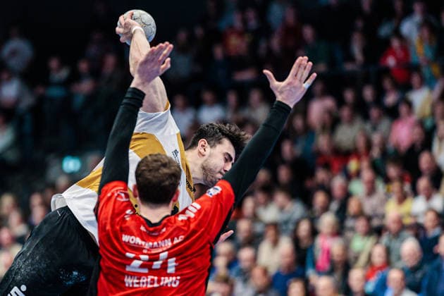 v l Doruk Pehlivan HC Elbflorenz 2006, 11 , Sven Wesseling TuS N Luebbecke, 24 GER, TuS N Luebbecke vs HC Elbflorenz 2006, Handball, 2 Bundesliga, Matchday 23, Season 2025 2026, 09 03 2026 GER, TuS N Luebbecke vs HC Elbflorenz 2006, Handball, 2 Bundesliga, Matchday 23, Season 2025 2026, 09 03 2026 Luebbecke Copyright: xEibner-Pressefoto JanxRollingerx EP_JSK