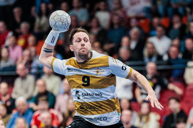 Julius Dierberg HC Elbflorenz 2006, 09 in goal throw GER, TuS N Luebbecke vs HC Elbflorenz 2006, Handball, 2 Bundesliga, Matchday 23, Season 2025 2026, 09 03 2026 GER, TuS N Luebbecke vs HC Elbflorenz 2006, Handball, 2 Bundesliga, Matchday 23, Season 2025 2026, 09 03 2026 Luebbecke Copyright: xEibner-Pressefoto JanxRollingerx EP_JSK
