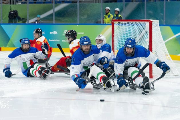 March 9, 2026, Milan, Lombardy, Italy: Para Ice hockey, Eishockey match between China and Italy Preliminary Round - Group A (ITA-CHN) during the Milano Cortina 2026 Winter Paralympics: Day 3 at the Milano Santagiulia Ice Hockey Arena. China defeat Italy 11-1. Milan Italy - ZUMAk331 20260309_oly_k331_376 Copyright: xRalfxKuckuckx