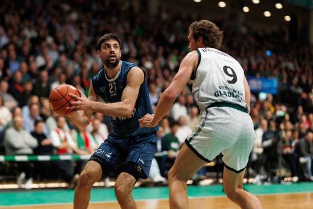 Mateo Seric MLP Academics Heidelberg in a duel with Marco Hollersbacher Gladiators Trier , Vet Concept Gladiators Trier vs MLP Academics Heidelberg, Basketball, easyCredit BBL, Matchday 23, Season 2025 2026, 09 03 2026 Vet Concept Gladiators Trier vs MLP Academics Heidelberg, Basketball, easyCredit BBL, Matchday 23, Season 2025 2026, 09 03 2026 Copyright: xEibner-Pressefoto AlexanderxNeisx EP_ANS