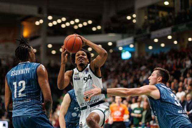George King Gladiators Trier in a duel with Osun Osunniyi MLP Academics Heidelberg and Ryan Mikesell MLP Academics Heidelberg , Vet Concept Gladiators Trier vs MLP Academics Heidelberg, Basketball, easyCredit BBL, Matchday 23, Season 2025 2026, 09 03 2026 Vet Concept Gladiators Trier vs MLP Academics Heidelberg, Basketball, easyCredit BBL, Matchday 23, Season 2025 2026, 09 03 2026 Copyright: xEibner-Pressefoto AlexanderxNeisx EP_ANS