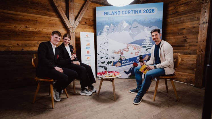 PARALYMPICS - Winter Paralympics Milano Cortina 2026 CORTINA D AMPEZZO,ITALY,09.MAR.26 - PARALYMPICS - Paralympic Winter games, Winterspiele,Spiele, Summer games Milano Cortina 2026, Austria House, Kaernten-Abend. Image shows Johannes Aigner (AUT), Veronika Aigner (AUT) and moderator Michael Tiroch (ORF) during an interview. Keywords: medal  GEPAxpictures xAlexanderxSolc