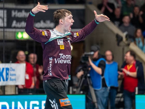Julian Buchele Frisch Auf Goeppingen, 01 cheers loudly, Frisch Auf Goeppingen vs ThSV Eisenach, Handball, 1 Bundesliga, Men, Season 2025 2026, 09 03 2026, Frisch Auf Goeppingen vs ThSV Eisenach, Handball, 1 Bundesliga, Men, Season 2025 2026, 09 03 2026 Goeppingen Copyright: xEibner-Pressefoto MichaelxSchmidx EP_MST