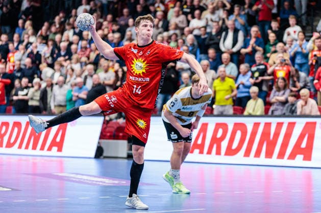 Alexander Schulze TuS N Luebbecke, 14 on seven-meter 7-meter throw GER, TuS N Luebbecke vs HC Elbflorenz 2006, Handball, 2 Bundesliga, Matchday 23, Season 2025 2026, 09 03 2026 GER, TuS N Luebbecke vs HC Elbflorenz 2006, Handball, 2 Bundesliga, Matchday 23, Season 2025 2026, 09 03 2026 Luebbecke Copyright: xEibner-Pressefoto JanxRollingerx EP_JSK