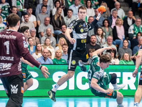 Max Benecke ThSV Eisenach, 09 prevails against Ole Pregler Frisch Auf Goeppingen, 23, Frisch Auf Goeppingen vs ThSV Eisenach, Handball, 1 Bundesliga, Men, Season 2025 2026, 09 03 2026, Frisch Auf Goeppingen vs ThSV Eisenach, Handball, 1 Bundesliga, Men, Season 2025 2026, 09 03 2026 Goeppingen Copyright: xEibner-Pressefoto MichaelxSchmidx EP_MST