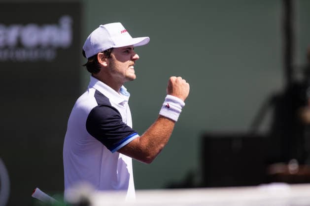 Tennis 2026: BNP Paribas Open, March 9, 2026 March 9, 2026: Aleksandar Kovacevic (USA) in action against Novak Djokovic (SRB) during their third round match at the BNP Paribas Open on March 9, 2026, held at the Indian Wells Tennis Garden in Indian Wells, California. (Credit Image: Mal Taam Cal Media) Indian Wells California USA EDITORIAL USE ONLY Copyright: xx ZUMA-20260309_zma_c04_095.jpg MalxTaamx csmphotothree478883