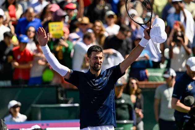 March 09, 2026 Novak Djokovic (SRB) acknowledges the crowd after winning his second round match against Aleksandar Kovacevic at the BNP Paribas Open held at the Indian Wells Tennis Garden in Indian Wells, California. California. Mandatory Photo Credit : CSM Tennis 2026: BNP Paribas Open MAR 09  - ZUMAc04_ 20260309_zma_c04_117 Copyright: xCharlesxBausx
