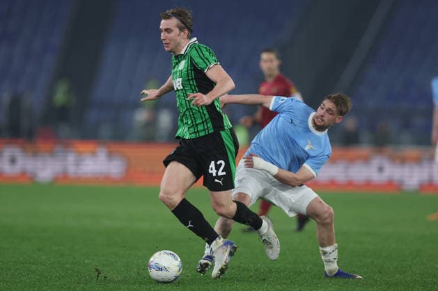 CALCIO - Serie A - SS Lazio vs US Sassuolo Rome, Italy - March 9, 2026: Kristian Thorstvedt of Sassuolo, Kenneth Taylor of Lazio seen in action during the Serie A Enilive 2025-2026 football match between S.S. Lazio vs U.S. Sassuolo at Olympic Stadium. Rome Italy  Copyright: xIPAxSport ABACAx